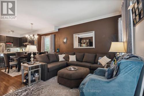 21 - 79 Pleasant Boulevard S, Toronto (Rosedale-Moore Park), ON - Indoor Photo Showing Living Room