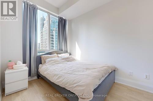 1801 - 88 Cumberland Street, Toronto (Annex), ON - Indoor Photo Showing Bedroom