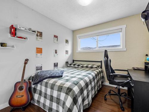 1769 Parkcrest Ave, Kamloops, BC - Indoor Photo Showing Bedroom