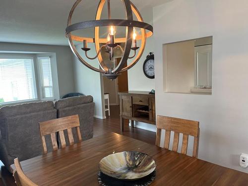 35-2655 Westsyde Rd, Kamloops, BC - Indoor Photo Showing Dining Room