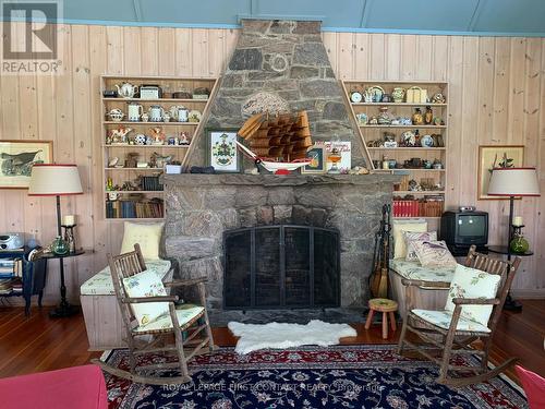 1 A249 Island, The Archipelago, ON - Indoor With Fireplace