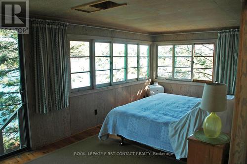 1 A249 Island, The Archipelago, ON - Indoor Photo Showing Bedroom