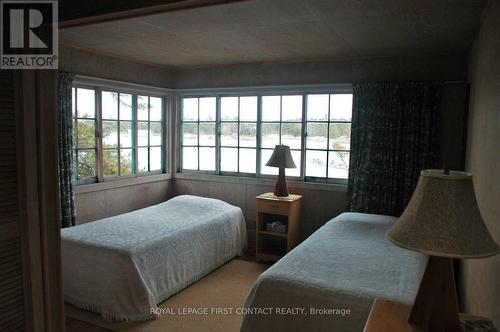 1 A249 Island, The Archipelago, ON - Indoor Photo Showing Bedroom