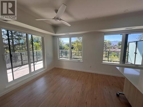 417 Cedar Avenue Unit# 302, Kelowna, BC - Indoor Photo Showing Other Room