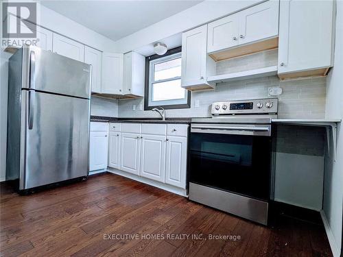 1525 Park Road S, Oshawa (Lakeview), ON - Indoor Photo Showing Kitchen