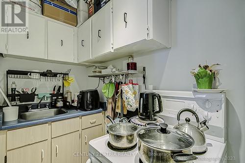 30 Lansdowne Avenue, Toronto (Roncesvalles), ON - Indoor Photo Showing Kitchen