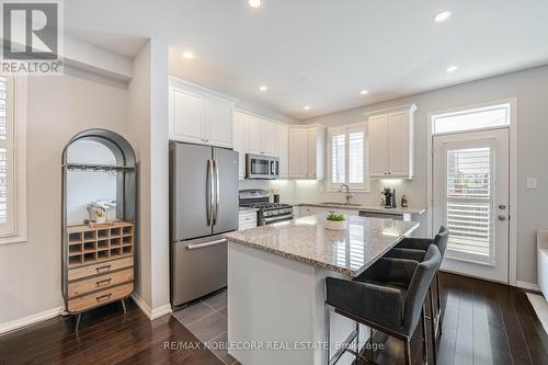 7 Giltspur Road, Brampton (Northwest Brampton), ON - Indoor Photo Showing Kitchen With Stainless Steel Kitchen With Upgraded Kitchen