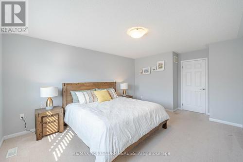 7 Giltspur Road, Brampton (Northwest Brampton), ON - Indoor Photo Showing Bedroom