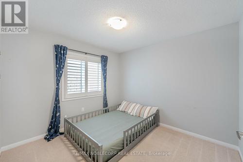 7 Giltspur Road, Brampton (Northwest Brampton), ON - Indoor Photo Showing Bedroom