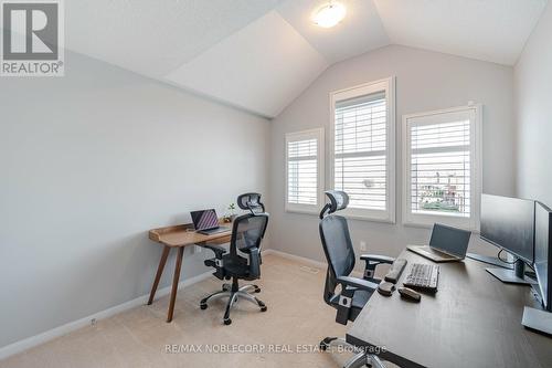 7 Giltspur Road, Brampton (Northwest Brampton), ON - Indoor Photo Showing Office