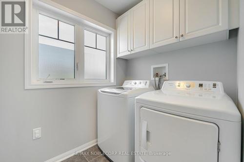 7 Giltspur Road, Brampton (Northwest Brampton), ON - Indoor Photo Showing Laundry Room