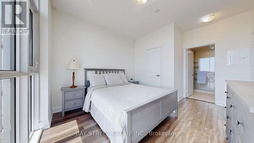 509 - 55 Speers Road, Oakville (Old Oakville), ON - Indoor Photo Showing Bedroom