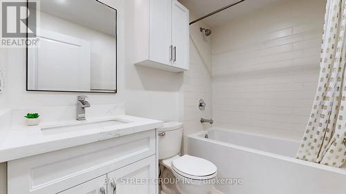 509 - 55 Speers Road, Oakville (Old Oakville), ON - Indoor Photo Showing Bathroom