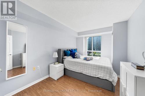 602 - 22 Olive Avenue, Toronto (Willowdale East), ON - Indoor Photo Showing Bedroom