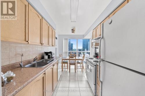 602 - 22 Olive Avenue, Toronto (Willowdale East), ON - Indoor Photo Showing Kitchen With Double Sink