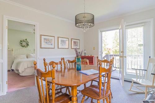 229 East 28Th Street, Hamilton, ON - Indoor Photo Showing Dining Room