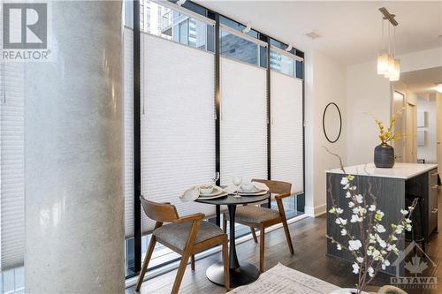 255 Bay Street Unit#102, Ottawa, ON - Indoor Photo Showing Dining Room