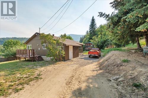 2522 Purdy  Road, Castlegar, BC - Outdoor