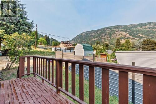 2522 Purdy  Road, Castlegar, BC - Outdoor