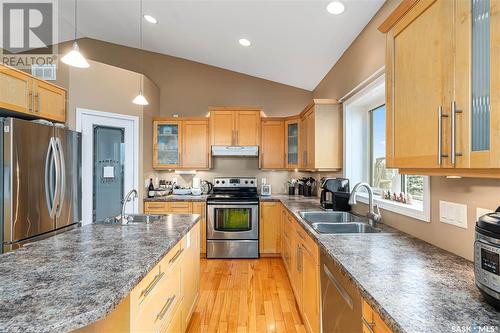 91 Rivers Edge Lane, Corman Park Rm No. 344, SK - Indoor Photo Showing Kitchen With Double Sink