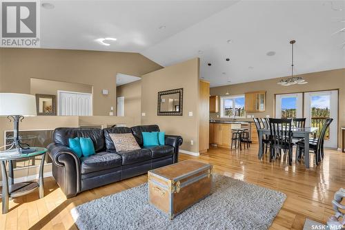 91 Rivers Edge Lane, Corman Park Rm No. 344, SK - Indoor Photo Showing Living Room