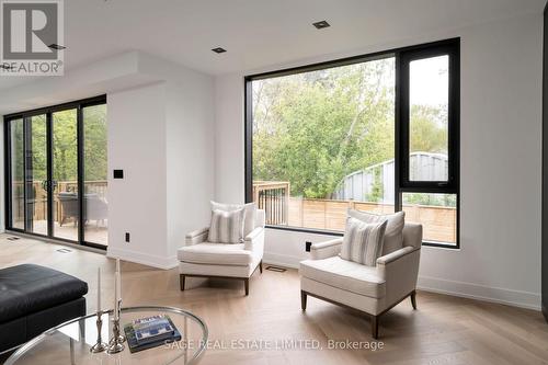 1175 Ogden Avenue, Mississauga (Lakeview), ON - Indoor Photo Showing Living Room