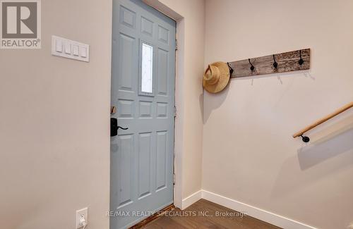 94 Glendale Avenue N, Hamilton (Crown Point), ON - Indoor Photo Showing Other Room