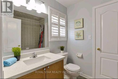 70 Tawnie Crescent, Brampton (Credit Valley), ON - Indoor Photo Showing Bathroom