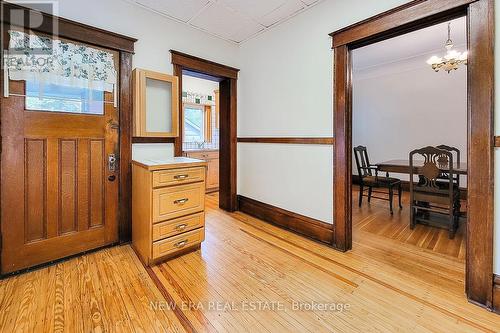 17 Barnesdale Avenue N, Hamilton (Stipley), ON - Indoor Photo Showing Other Room