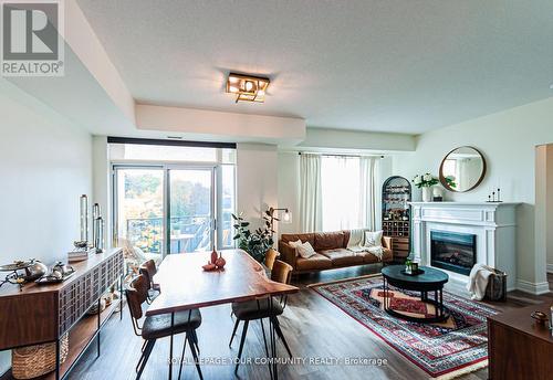 502 - 650 Mount Pleasant Road, Toronto (Mount Pleasant West), ON - Indoor Photo Showing Living Room With Fireplace