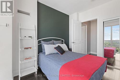 Ph5 - 88 Broadway Avenue, Toronto (Mount Pleasant West), ON - Indoor Photo Showing Bedroom