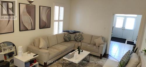 73 Eakin Mill Road, Markham (Wismer), ON - Indoor Photo Showing Living Room