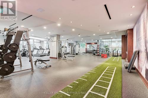 709 - 2181 Yonge Street, Toronto (Mount Pleasant West), ON - Indoor Photo Showing Gym Room