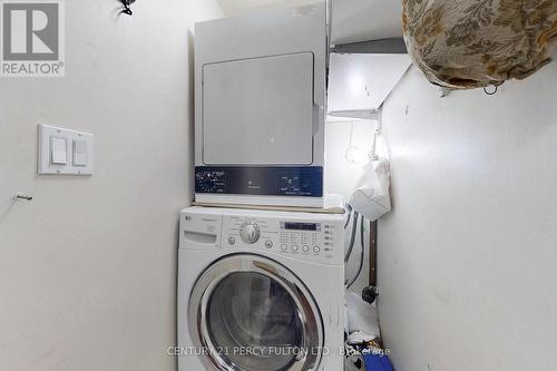 2006 - 8 Lee Centre Drive, Toronto (Woburn), ON - Indoor Photo Showing Laundry Room