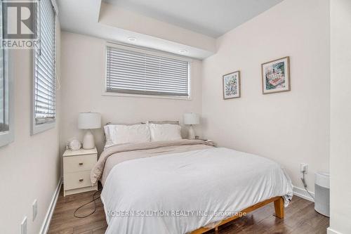 47 - 869 Wilson Avenue, Toronto (Downsview-Roding-Cfb), ON - Indoor Photo Showing Bedroom