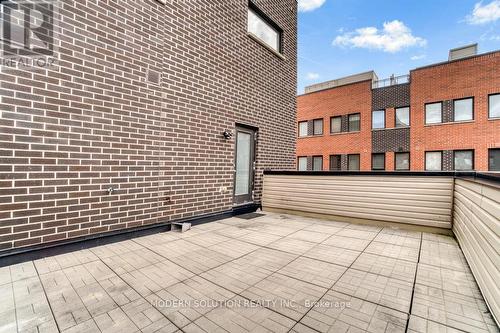 47 - 869 Wilson Avenue, Toronto (Downsview-Roding-Cfb), ON - Outdoor With Exterior