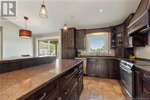 692 Old Shediac Road, Memramcook, NB - Indoor Photo Showing Kitchen