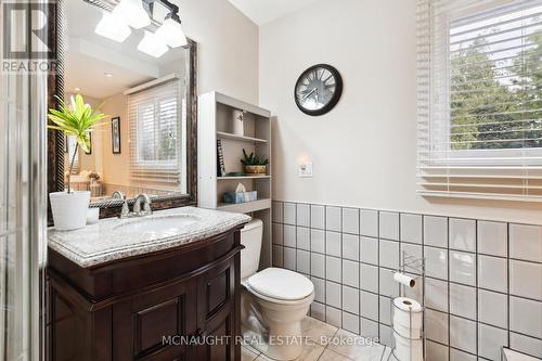 29 Atlas Street, Hamilton (Stoney Creek Mountain), ON - Indoor Photo Showing Bathroom