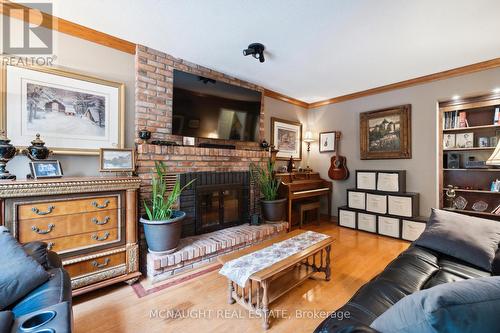 29 Atlas Street, Hamilton (Stoney Creek Mountain), ON - Indoor Photo Showing Living Room With Fireplace