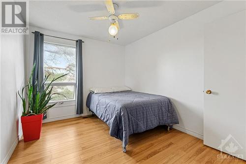 1931 Stonehenge Crescent, Ottawa, ON - Indoor Photo Showing Bedroom