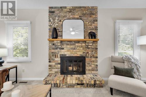 91 Chalfont Road, London, ON - Indoor Photo Showing Living Room With Fireplace