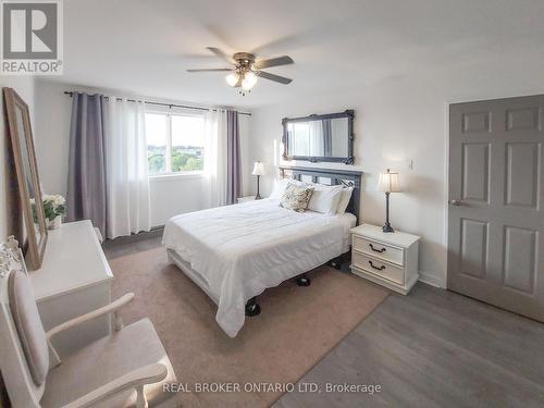 610 - 583 Mornington Avenue, London, ON - Indoor Photo Showing Bedroom