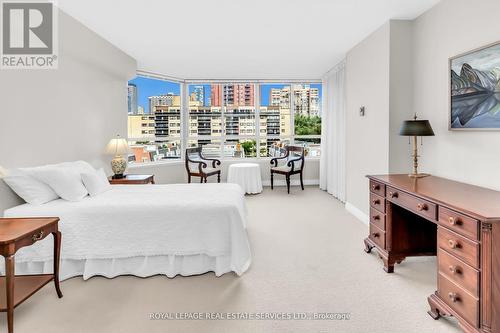 603 - 130 Carlton Street, Toronto (Cabbagetown-South St. James Town), ON - Indoor Photo Showing Bedroom