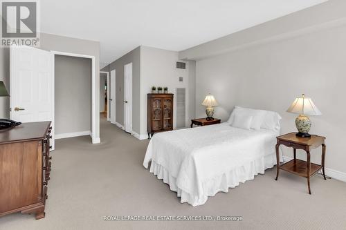 603 - 130 Carlton Street, Toronto (Cabbagetown-South St. James Town), ON - Indoor Photo Showing Bedroom