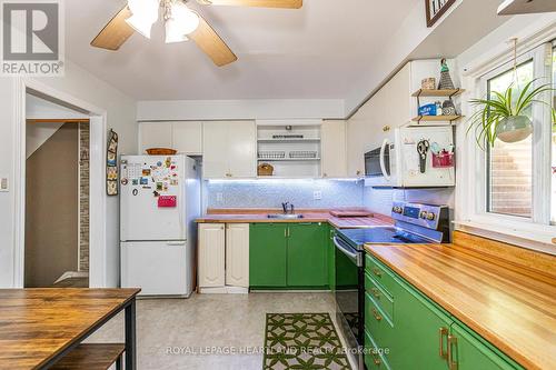 22 - 311 Vesta Road, London, ON - Indoor Photo Showing Kitchen