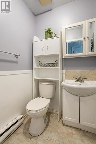 22 - 311 Vesta Road, London, ON - Indoor Photo Showing Bathroom