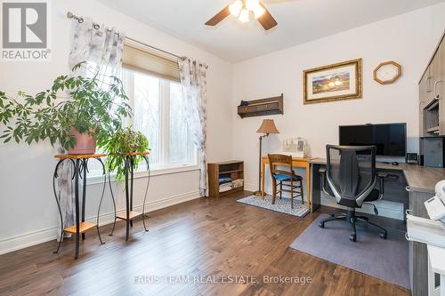 28 Timber Wolf Trail, Springwater (Minesing), ON - Indoor Photo Showing Office