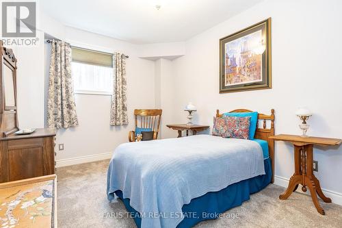 28 Timber Wolf Trail, Springwater (Minesing), ON - Indoor Photo Showing Bedroom