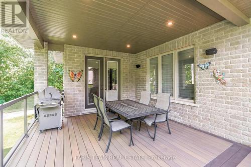 28 Timber Wolf Trail, Springwater (Minesing), ON - Outdoor With Deck Patio Veranda With Exterior