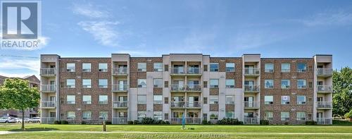 8275 Wyandotte Street East Unit# 107, Windsor, ON - Outdoor With Facade